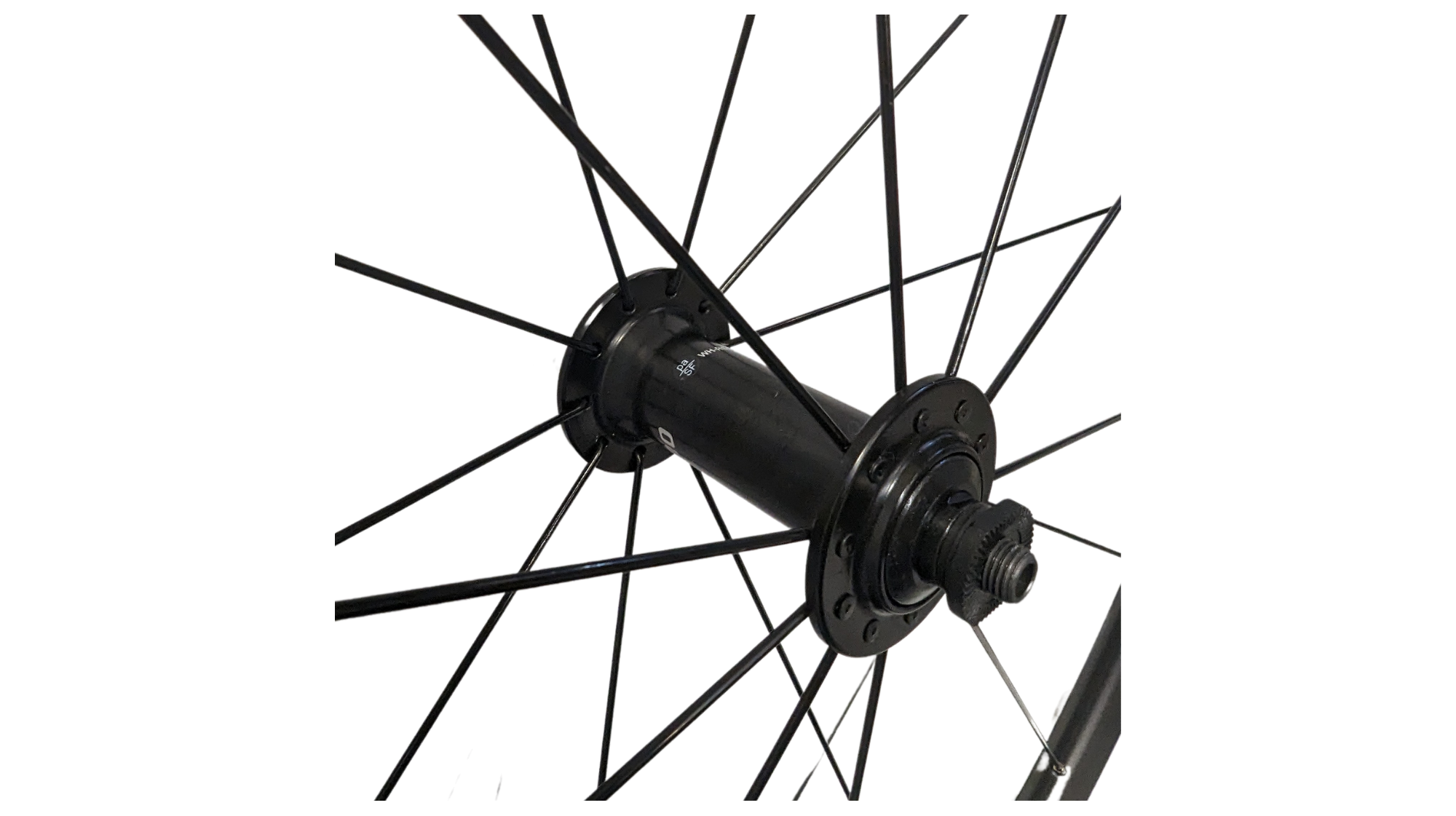 ROUE AV 700 SHIMANO RS100 2 ROUE AV 700 SHIMANO RS100 – Image 2